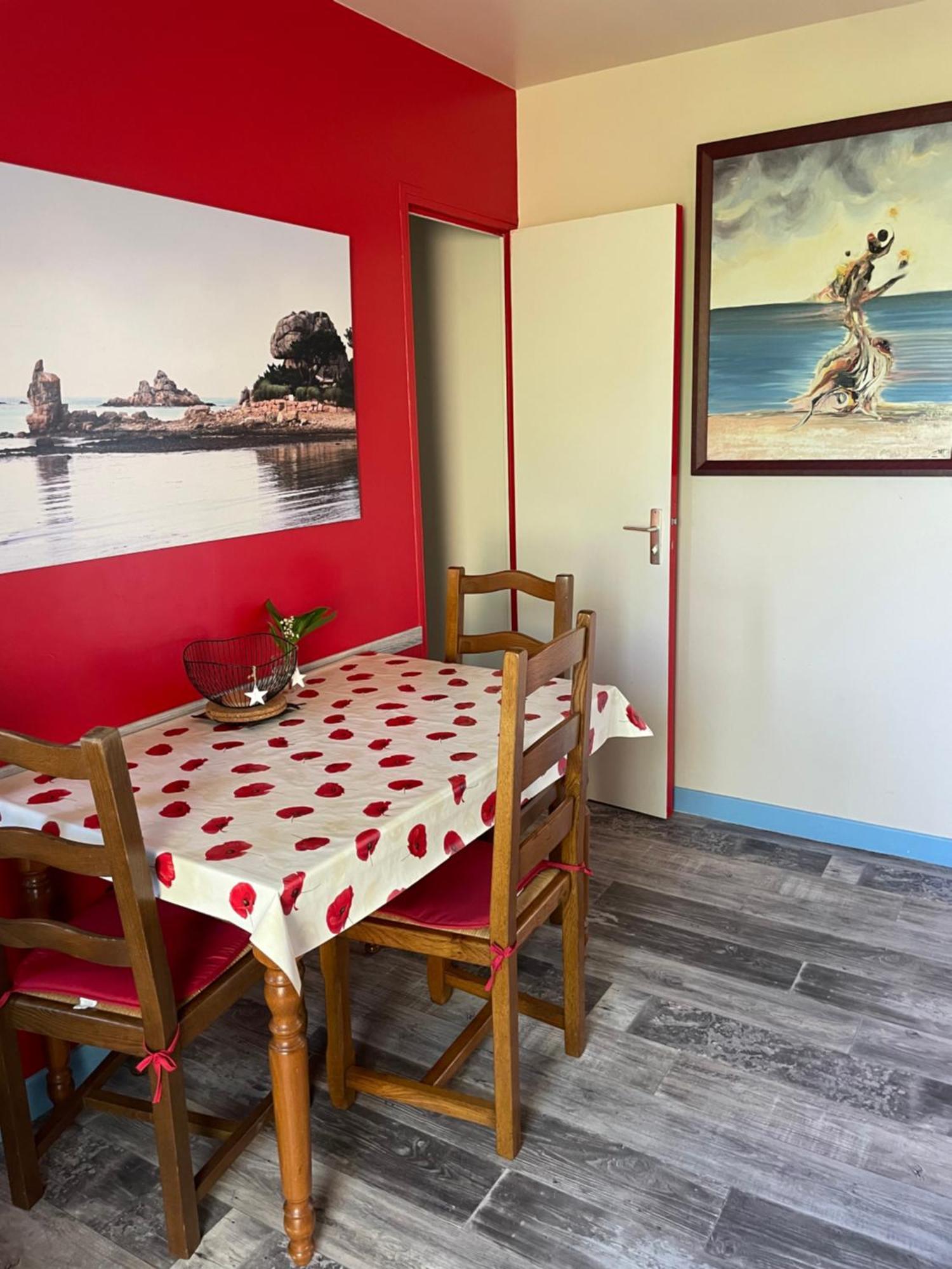 Arty Villa Louannec Luaran gambar